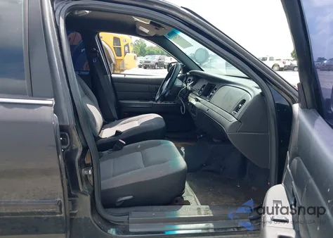 2009 Ford Crown Victoria Police/Police Interceptor from USA, damaged, VIN 2FAHP71V79X123252